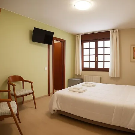 Pensionat Elara Msuites *