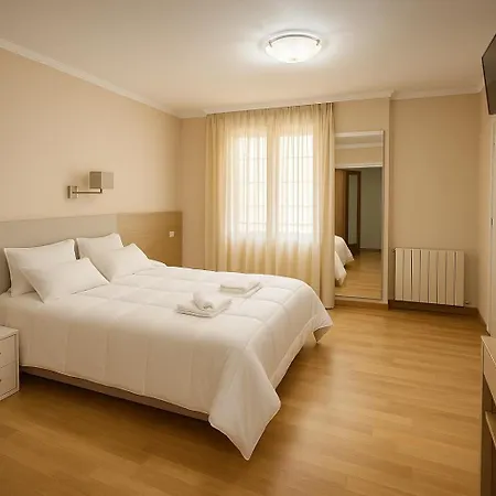 Elara Msuites Viveiro